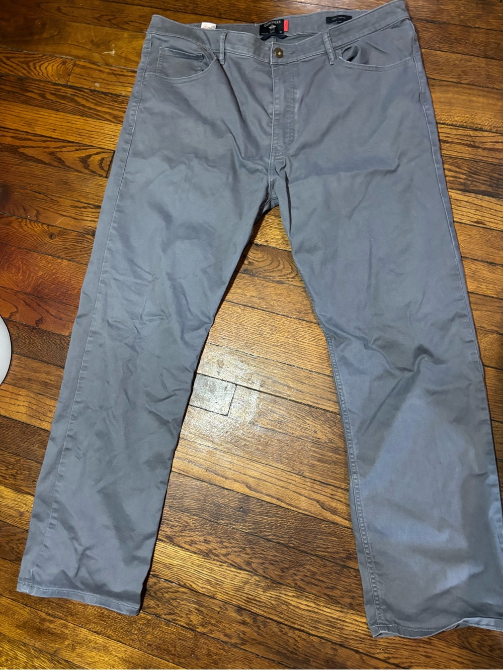 Dockers Men's Gray Chino Pants